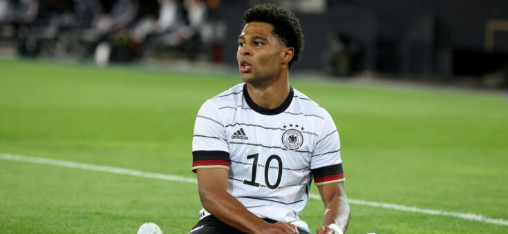 Liverpool and Real to compete for Gnabry!